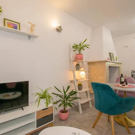 Enjoy Apartman